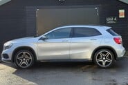 Mercedes-Benz GLA Class GLA 220 D 4MATIC AMG LINE PREMIUM 2