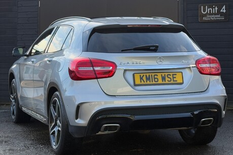 Mercedes-Benz GLA Class GLA 220 D 4MATIC AMG LINE PREMIUM 3