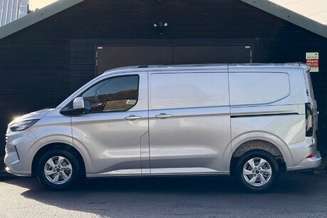 Ford Transit Custom 300 LIMITED L1H1 P/V ECOBLUE 2