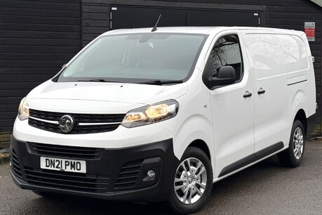 Vauxhall Vivaro L2H1 2900 DYNAMIC S/S 1