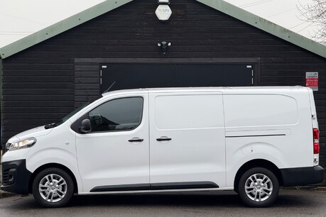 Vauxhall Vivaro L2H1 2900 DYNAMIC S/S 2