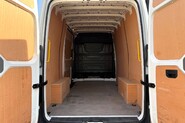 Volkswagen Crafter CR35 TDI M H/R P/V TRENDLINE 25