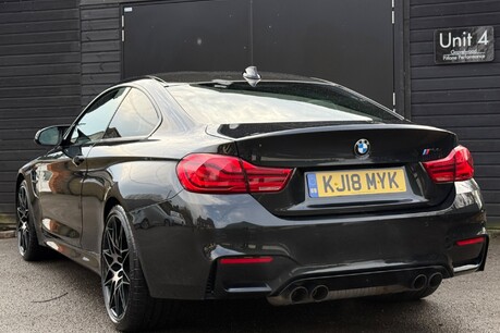 BMW M4 M4 COMPETITION 3