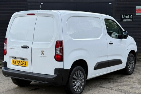 Peugeot Partner BLUEHDI PROFESSIONAL PREMIUM L1 10