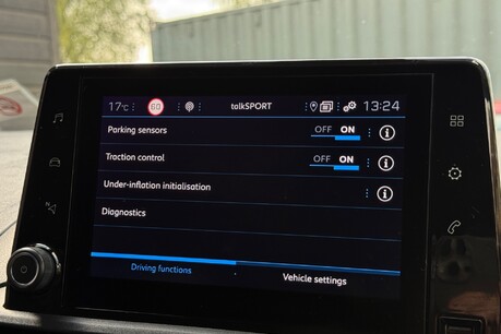 Peugeot Partner BLUEHDI PROFESSIONAL PREMIUM L1 24