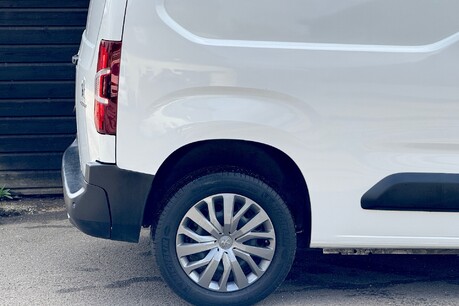 Peugeot Partner BLUEHDI PROFESSIONAL PREMIUM L1 11
