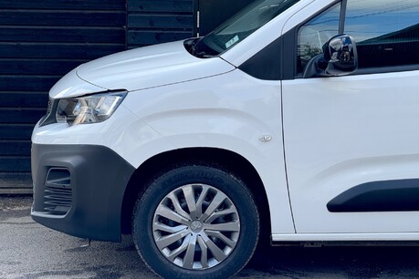 Peugeot Partner BLUEHDI PROFESSIONAL PREMIUM L1 13