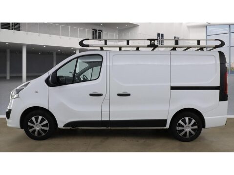 Vauxhall Vivaro 1.6 CDTi 2700 Sportive Panel Van 5dr Diesel Manual L1 H1 Euro 6 (120 ps) 17
