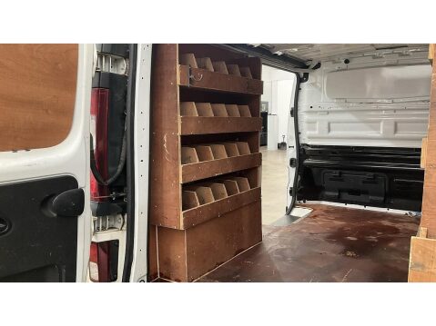 Vauxhall Vivaro 1.6 CDTi 2700 Sportive Panel Van 5dr Diesel Manual L1 H1 Euro 6 (120 ps) 39