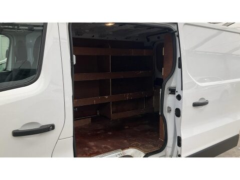 Vauxhall Vivaro 1.6 CDTi 2700 Sportive Panel Van 5dr Diesel Manual L1 H1 Euro 6 (120 ps) 22