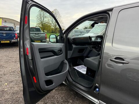 Vauxhall Vivaro 2.0 Turbo D 3100 Sportive Panel Van 5dr Diesel Manual L2 H1 Euro 6 (s/s) (1 40