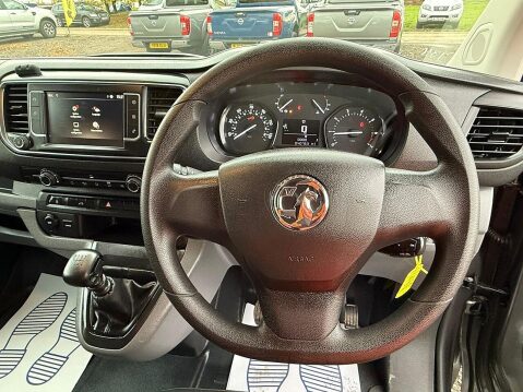 Vauxhall Vivaro 2.0 Turbo D 3100 Sportive Panel Van 5dr Diesel Manual L2 H1 Euro 6 (s/s) (1 36