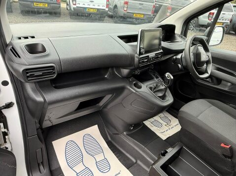Peugeot Partner 1.5 BlueHDi 1000 Professional Standard Panel Van 5dr Diesel Manual SWB Euro 31
