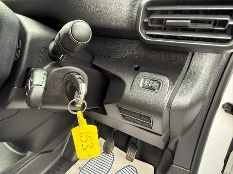 Peugeot Partner 1.5 BlueHDi 1000 Professional Standard Panel Van 5dr Diesel Manual SWB Euro 30