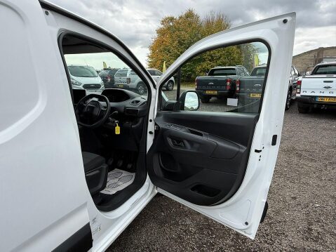 Peugeot Partner 1.5 BlueHDi 1000 Professional Standard Panel Van 5dr Diesel Manual SWB Euro 43