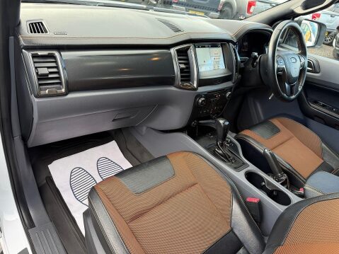 Ford Ranger 3.2 TDCi Wildtrak Pickup Double Cab 4dr Diesel Auto 4WD Euro 5 (200 ps) 34