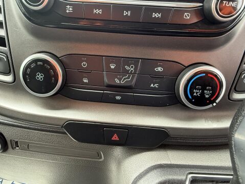 Ford Transit Custom AUTO TREND ECO L1 H1 2.0 5dr Panel Van Automatic Diesel 59