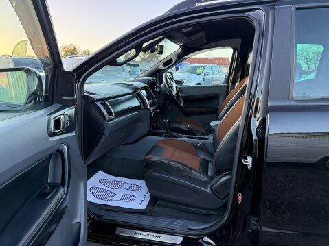 Ford Ranger 3.2 TDCi Wildtrak Pickup Double Cab 4dr Diesel Auto 4WD Euro 5 (200 ps) 30
