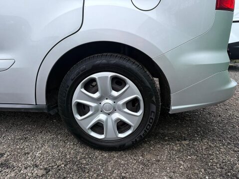 Ford Tourneo Courier 1.5 TDCi Zetec MPV 5dr Diesel Manual Euro 6 (100 ps) 35