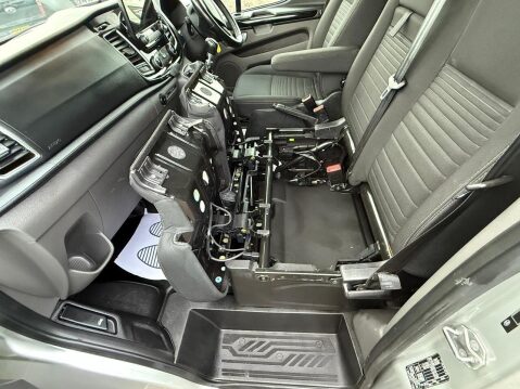 Ford Transit Custom 2.0 300 EcoBlue Limited Panel Van 5dr Diesel Manual L2 H1 Euro 6 (s/s) (130 41