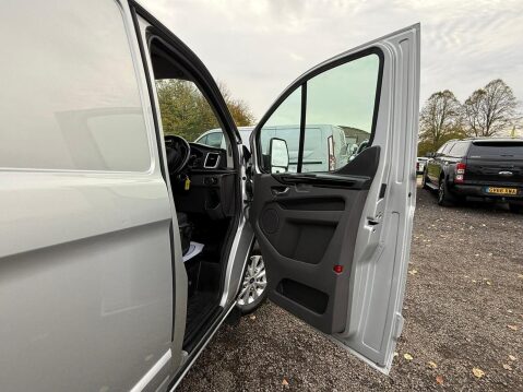 Ford Transit Custom 2.0 300 EcoBlue Limited Panel Van 5dr Diesel Manual L2 H1 Euro 6 (s/s) (130 54