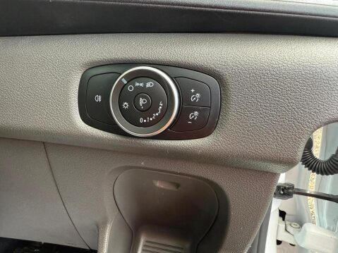 Ford Transit 2.0 350 EcoBlue Leader Tipper 2dr Diesel Manual FWD L2 Euro 6 (s/s) (1-Stop 28