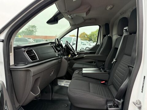 Ford Transit Custom 2.0 300 EcoBlue Limited Panel Van 5dr Diesel Manual L1 H1 Euro 6 (s/s) (130 28
