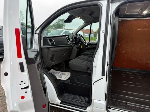 Ford Transit Custom 2.0 300 EcoBlue Limited Panel Van 5dr Diesel Manual L1 H1 Euro 6 (s/s) (130 23