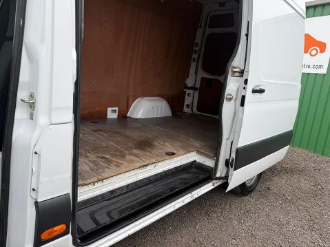 Mercedes-Benz Sprinter 2.1 316 CDI Panel Van 5dr Diesel Manual RWD L2 H2 Euro 6 (163 ps) 29