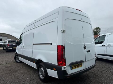 Mercedes-Benz Sprinter 2.1 316 CDI Panel Van 5dr Diesel Manual RWD L2 H2 Euro 6 (163 ps) 10