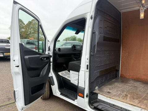 Mercedes-Benz Sprinter 2.1 316 CDI Panel Van 5dr Diesel Manual RWD L2 H2 Euro 6 (163 ps) 50