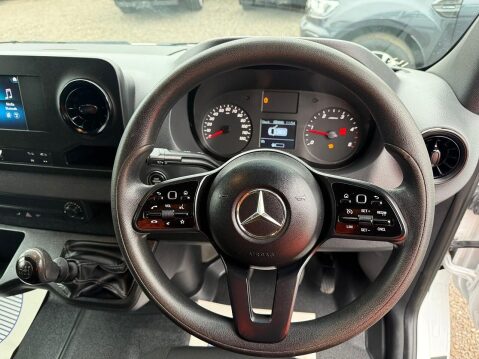 Mercedes-Benz Sprinter 2.1 316 CDI Panel Van 5dr Diesel Manual RWD L2 H2 Euro 6 (163 ps) 33