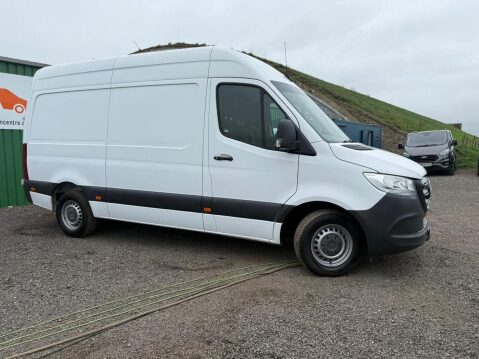 Mercedes-Benz Sprinter 2.1 316 CDI Panel Van 5dr Diesel Manual RWD L2 H2 Euro 6 (163 ps) 2