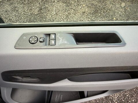 Vauxhall Vivaro 2.0 Turbo D 3100 Sportive Panel Van 5dr Diesel Manual L2 H1 Euro 6 (s/s) (1 38