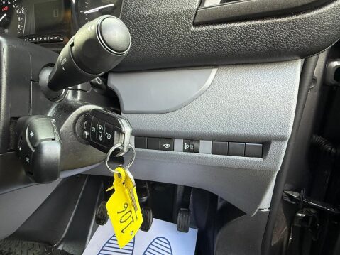 Vauxhall Vivaro 2.0 Turbo D 3100 Sportive Panel Van 5dr Diesel Manual L2 H1 Euro 6 (s/s) (1 21