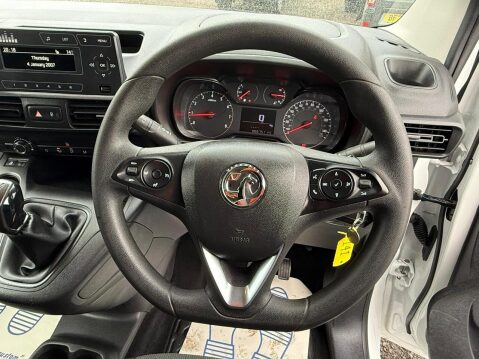 Vauxhall Combo 1.5 Turbo D 2300 Sportive Panel Van 4dr Diesel Manual L2 H1 Euro 6 (s/s) (1 36