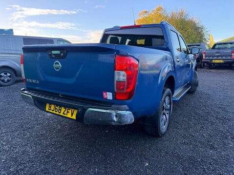 Nissan Navara 2.3 dCi Tekna Pickup Double Cab 4dr Diesel Auto 4WD Euro 6 (190 ps) 16