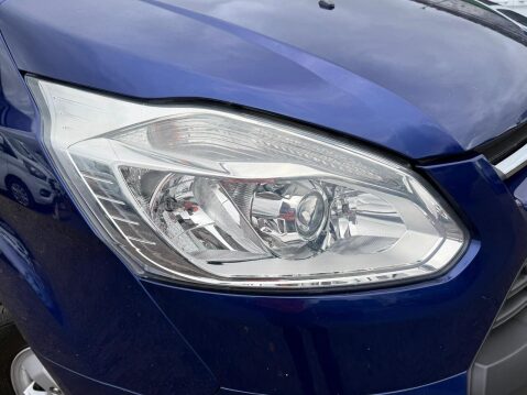 Ford Transit Custom 2.0 TDCi 290 Limited Panel Van 5dr Diesel Manual L1 H1 (163 g/km, 128 bhp) 47