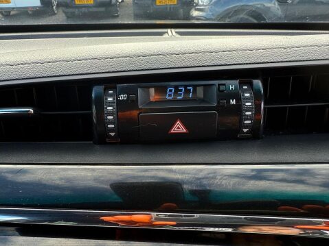 Toyota Hilux 2.4 D-4D Invincible X Pickup Double Cab 4dr Diesel Auto 4WD Euro 6 (TSS, 3. 24