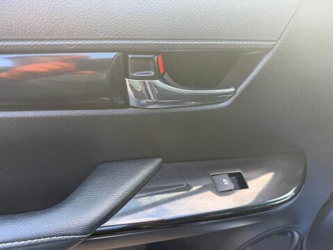 Toyota Hilux 2.4 D-4D Invincible X Pickup Double Cab 4dr Diesel Auto 4WD Euro 6 (TSS, 3. 36