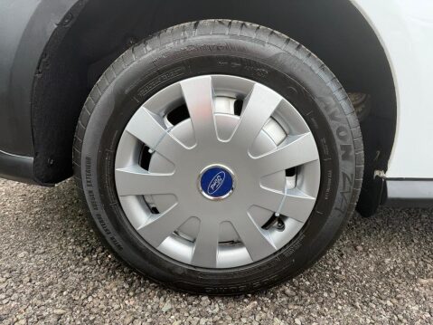 Ford Transit Connect 1.5 210 EcoBlue Panel Van 5dr Diesel Manual L2 Euro 6 (s/s) (100 ps) 13