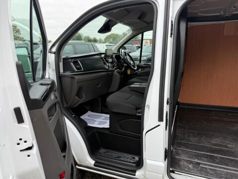 Ford Transit Custom 2.0 300 EcoBlue Limited Panel Van 5dr Diesel Manual L2 H1 Euro 6 (s/s) (130 32