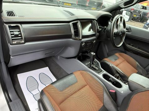 Ford Ranger 3.2 TDCi Wildtrak Pickup Double Cab 4dr Diesel Auto 4WD Euro 5 (200 ps) 35