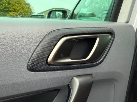 Ford Ranger 3.2 TDCi Wildtrak Pickup Double Cab 4dr Diesel Auto 4WD Euro 5 (200 ps) 70