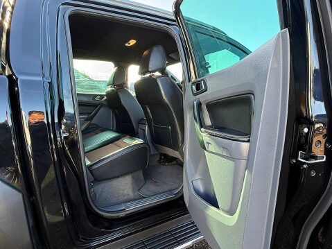 Ford Ranger 3.2 TDCi Wildtrak Pickup Double Cab 4dr Diesel Auto 4WD Euro 5 (200 ps) 42