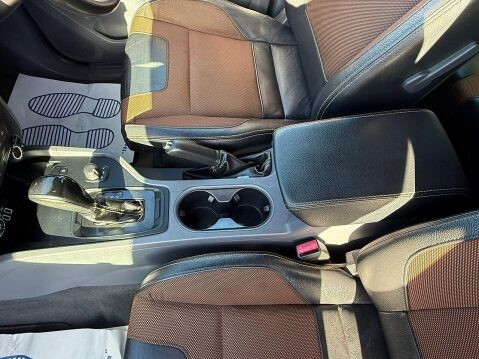 Ford Ranger 3.2 TDCi Wildtrak Pickup Double Cab 4dr Diesel Auto 4WD Euro 5 (200 ps) 65