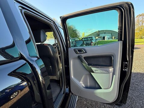 Ford Ranger 3.2 TDCi Wildtrak Pickup Double Cab 4dr Diesel Auto 4WD Euro 5 (200 ps) 59