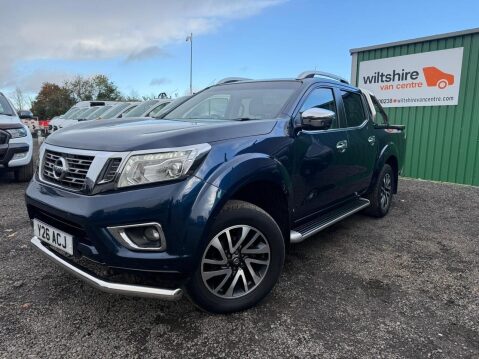 Nissan Navara 2.3 dCi Tekna Pickup Double Cab 4dr Diesel Auto 4WD Euro 6 (190 ps) 1