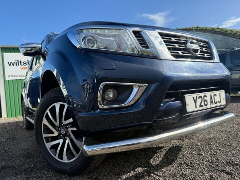 Nissan Navara 2.3 dCi Tekna Pickup Double Cab 4dr Diesel Auto 4WD Euro 6 (190 ps) 2