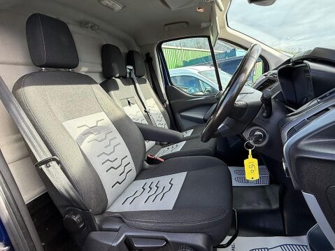 Ford Transit Custom 2.0 TDCi 290 Limited Panel Van 5dr Diesel Manual L2 H1 157 g/km, 128 bhp) 2 14